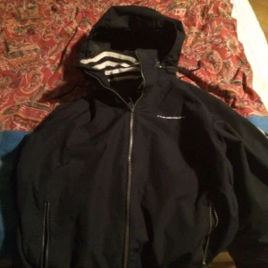  - Säljer pågrund av att har ny