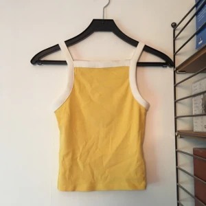  - Linne från Monki. Aldrig använd, prislappen kvar :)