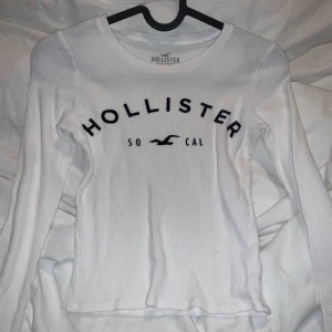 Hollister tröja - Oanvänd storlek XS, frakt tillkommer🥰