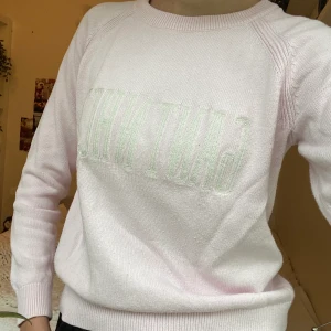Gant tröja - Säljer denna mysiga Gant tjocktröja. Köpt för ca 1,5 år sedan på Designers Only. Köparen står för frakt 🦩