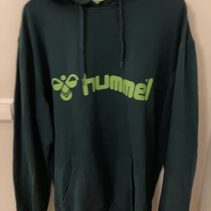 Hummel hoodie  - Hummel hoodie i stl.XL