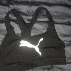 Sportbh - En sport-bh från Stadium i strl Xs. Helt oanvänd! Frakt tillkommer ! 