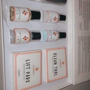 lash lift kit  - Lash lift kit säljes, endast testad. Hämtas upp i värnhem, Malmö. Kan skickas, köpare står för frakt. 