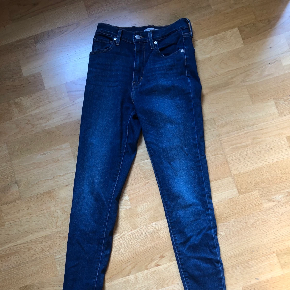 Levi’s jeans - 91