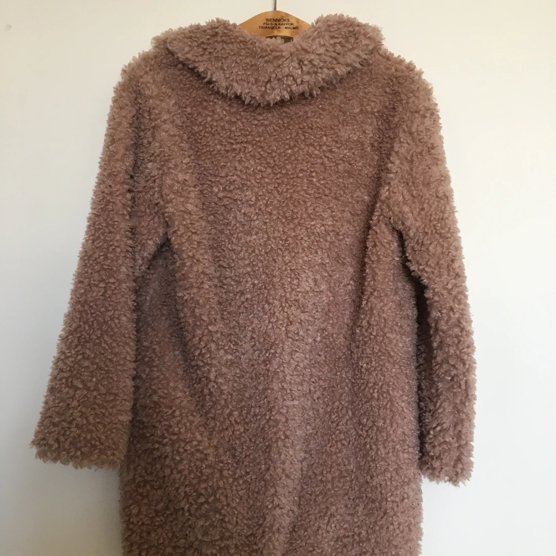 ROSA FLUFFIG HÖSTJACKA 💗 - 90