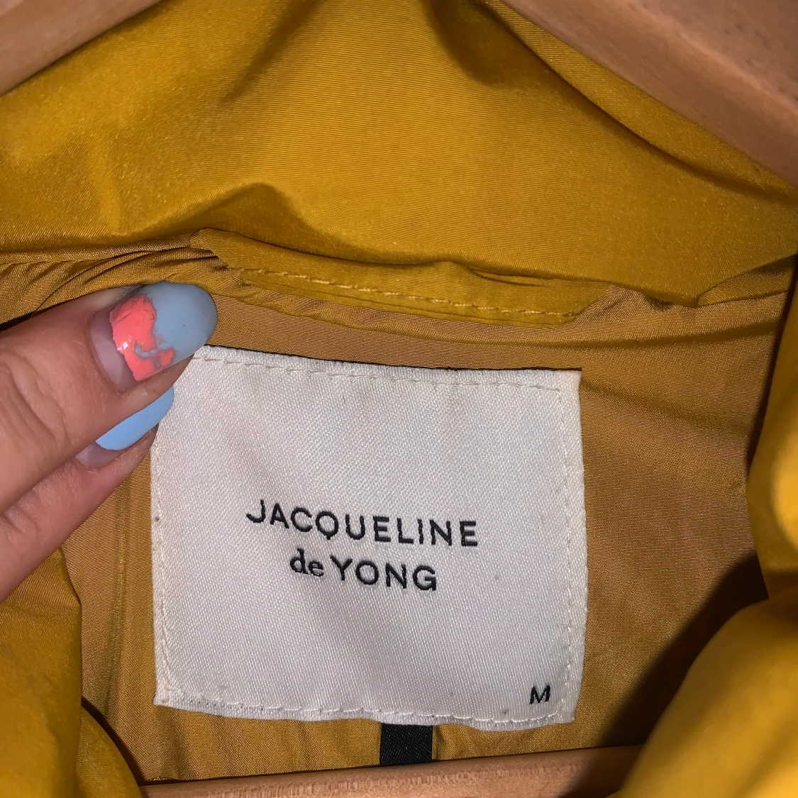 Mörk Gul jacka ifrån Jacqueline de YONG - 90