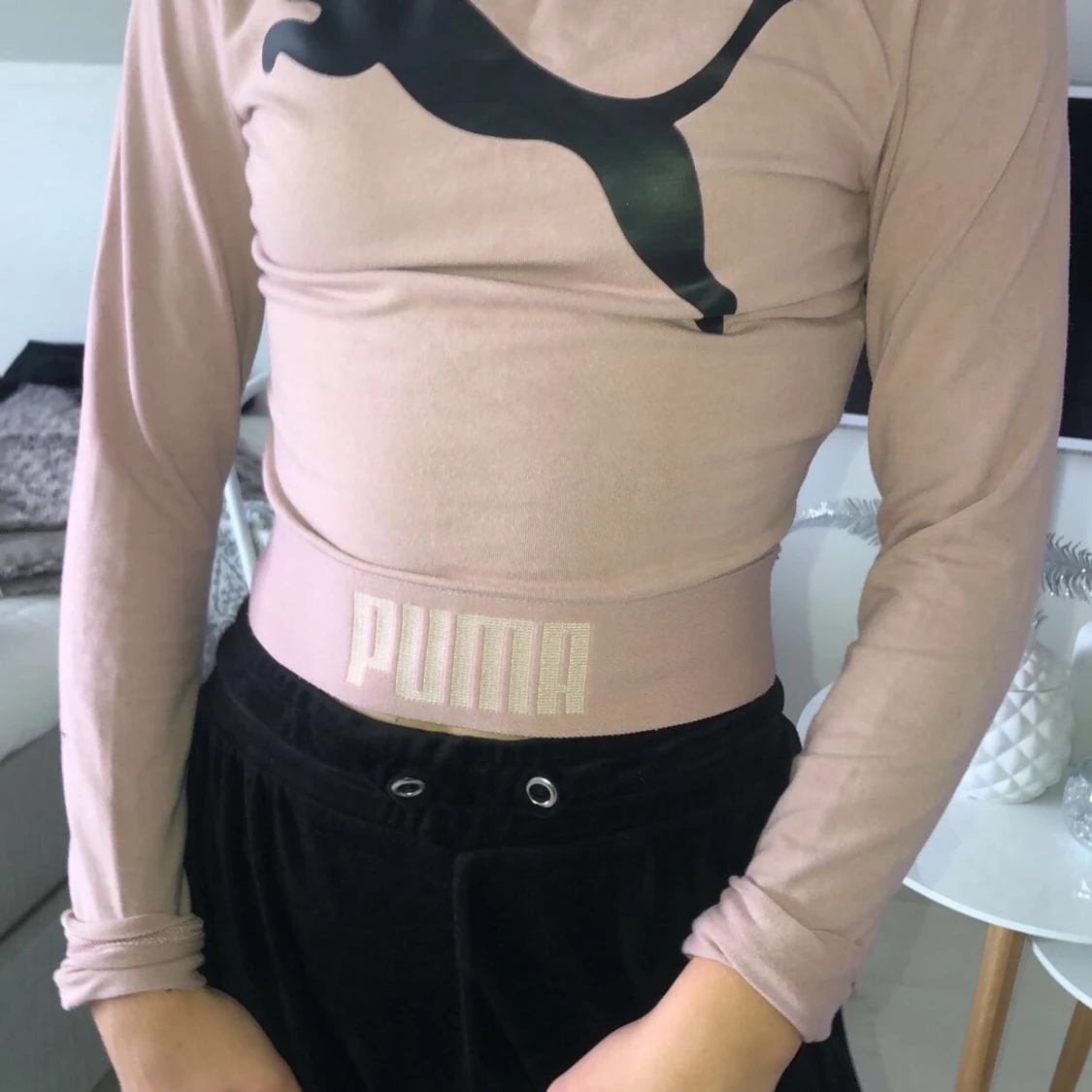 Puma tröja i storlek 34/xs 