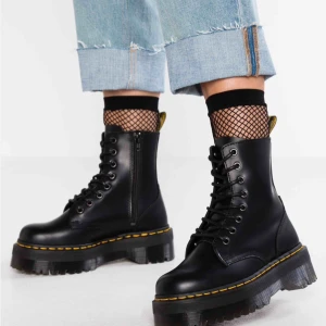  - Använda 1 gång! Modellen passar ej mig. Har ej tålamod att gå in dem :(  Kan mötas upp i Stockholm. Köpare står för frakt.  Nypris: 2195:-