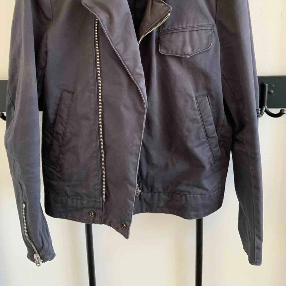 G-Star Raw Men’s jacket Brand: G-Star Size: S Colour: Charcoal Grey  Used and absolutely loved for years. But still in great shape. . Jackor.