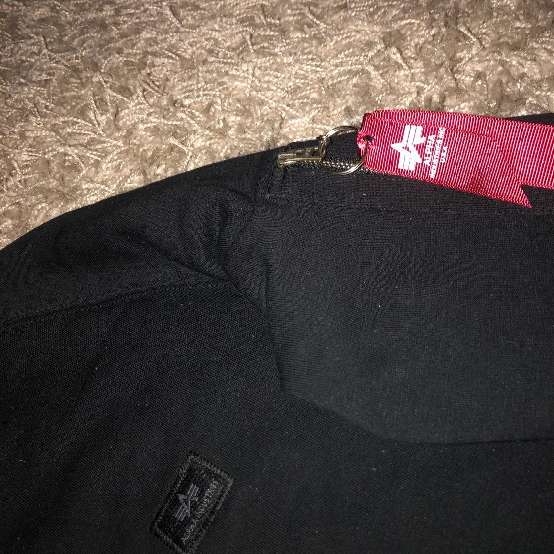 Alpha tröja i storlek xs - 90