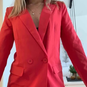  - Oversized kavaj. Använd en gång.