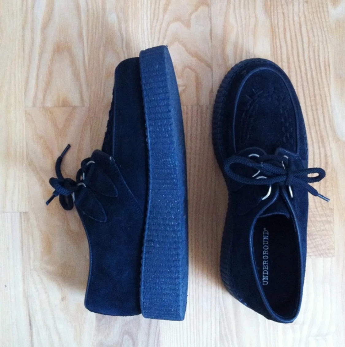 Underground creepers, säljes pga försmå:( använda ett ytterst fåtal gånger. Garanterat fab - 1417515297