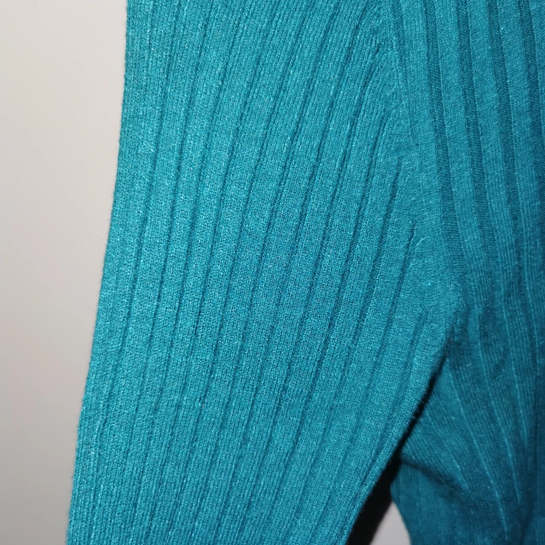 Grön/blå tröja från Ginatricot💙 - 90