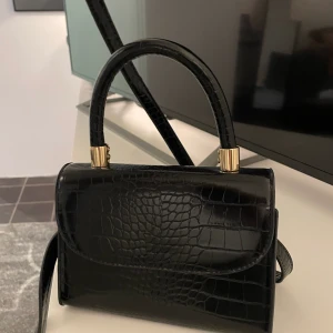 Mini väska - Svart fakeläder mini väska