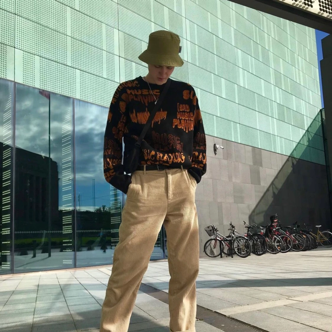 Svart weekday knitted sweater med text