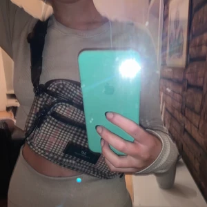 Bum bag!  - Fin bum bag aldrig använd! Köparen står för frakt <3