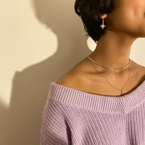 Lila stickad tröja - Mysig lila stickad tröja från Gina Tricot köpt från Myororna. Knappt använd. (Kan skicka närmare bilder om så önskas). Vid flera intresserade blir det budgivning. Köpare står för frakt 🧸✨