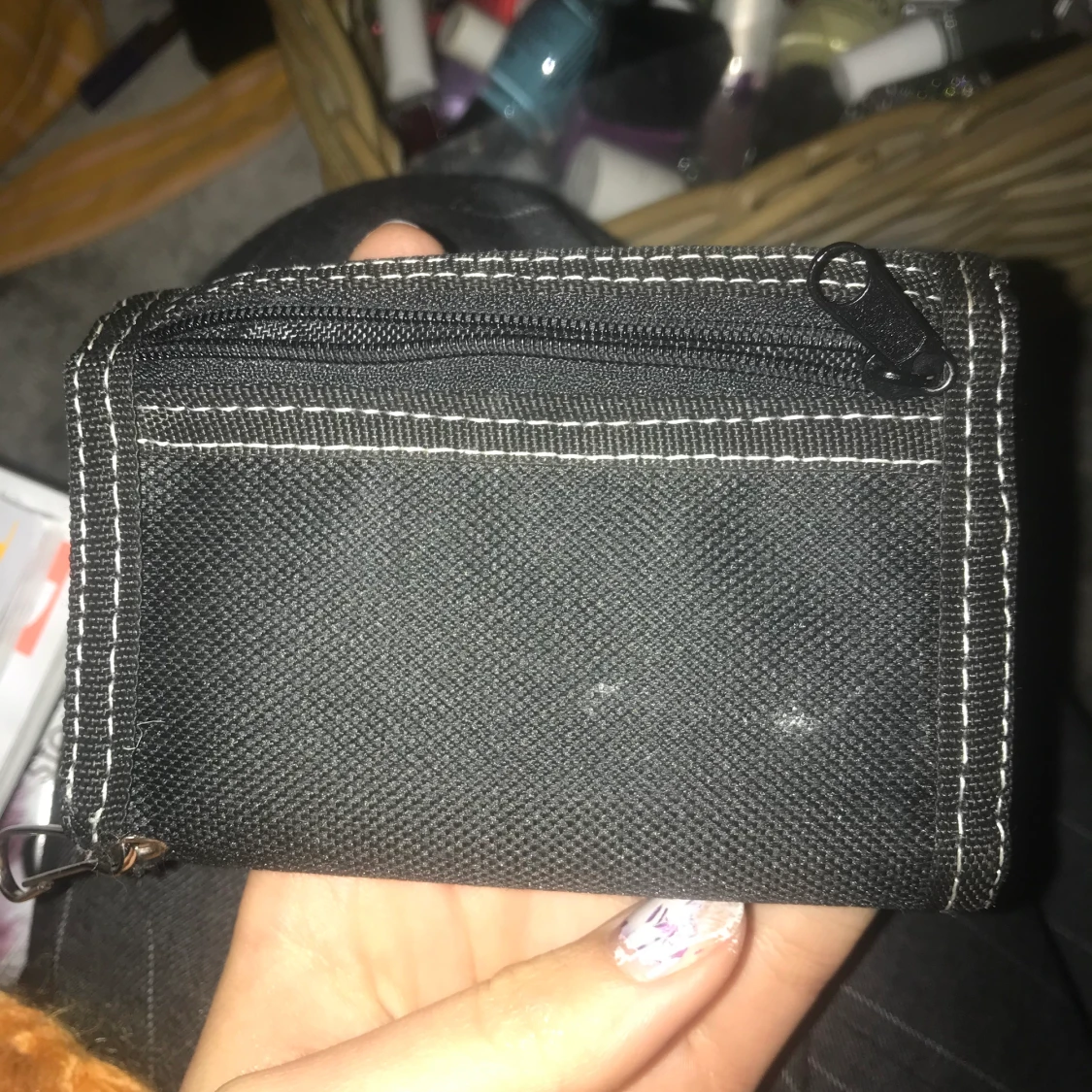 En plånbok med en döskalle ☠️ - 90