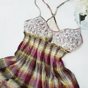  - väldigt fin golvlång sommarklänning i vackra färger str M används en gång ny skick  