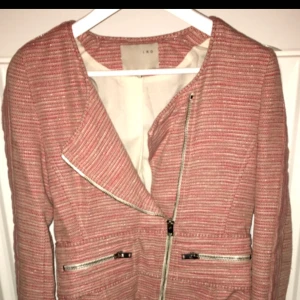  - Iro jakke  Nypris 4600kr