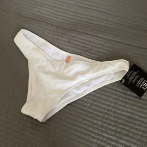 Bikini trosor - Helt nya