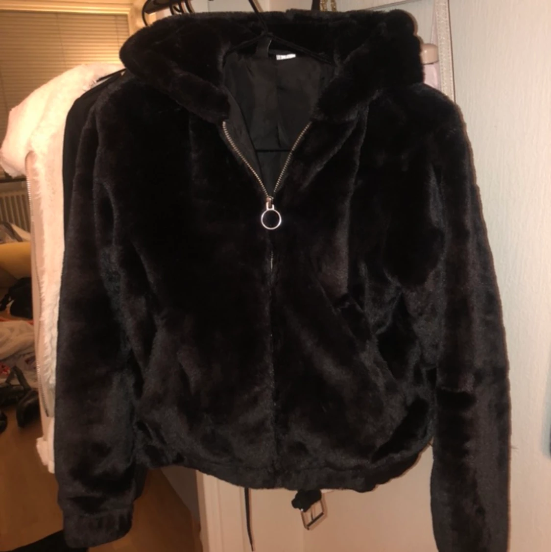 Fuskpälsjacka nyskick
