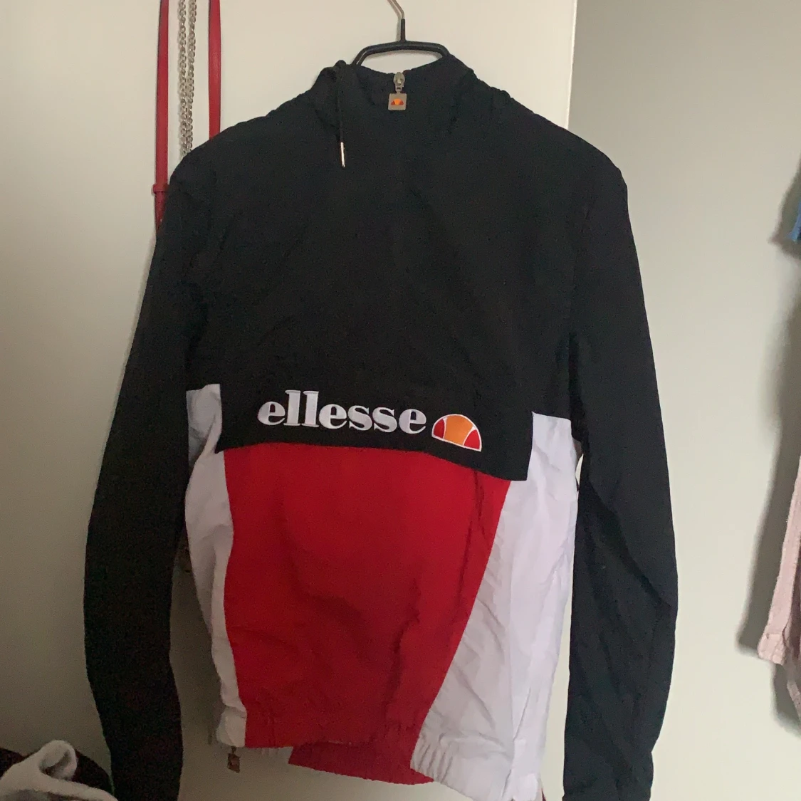 Ellesse vindjacka 