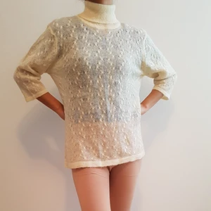  - Turtle neck long sleeves May fit to xs to small Can meet up at tcentralen