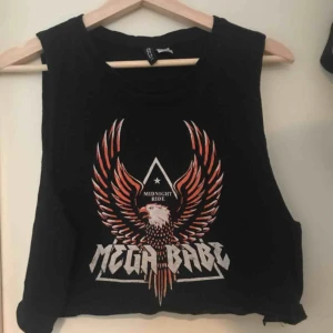  - Cool magtröja  Frakt 20kr