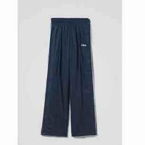  - Helt nya fila byxor i st S! Frakten ingår i priset 🌈  Nypris 900 kr