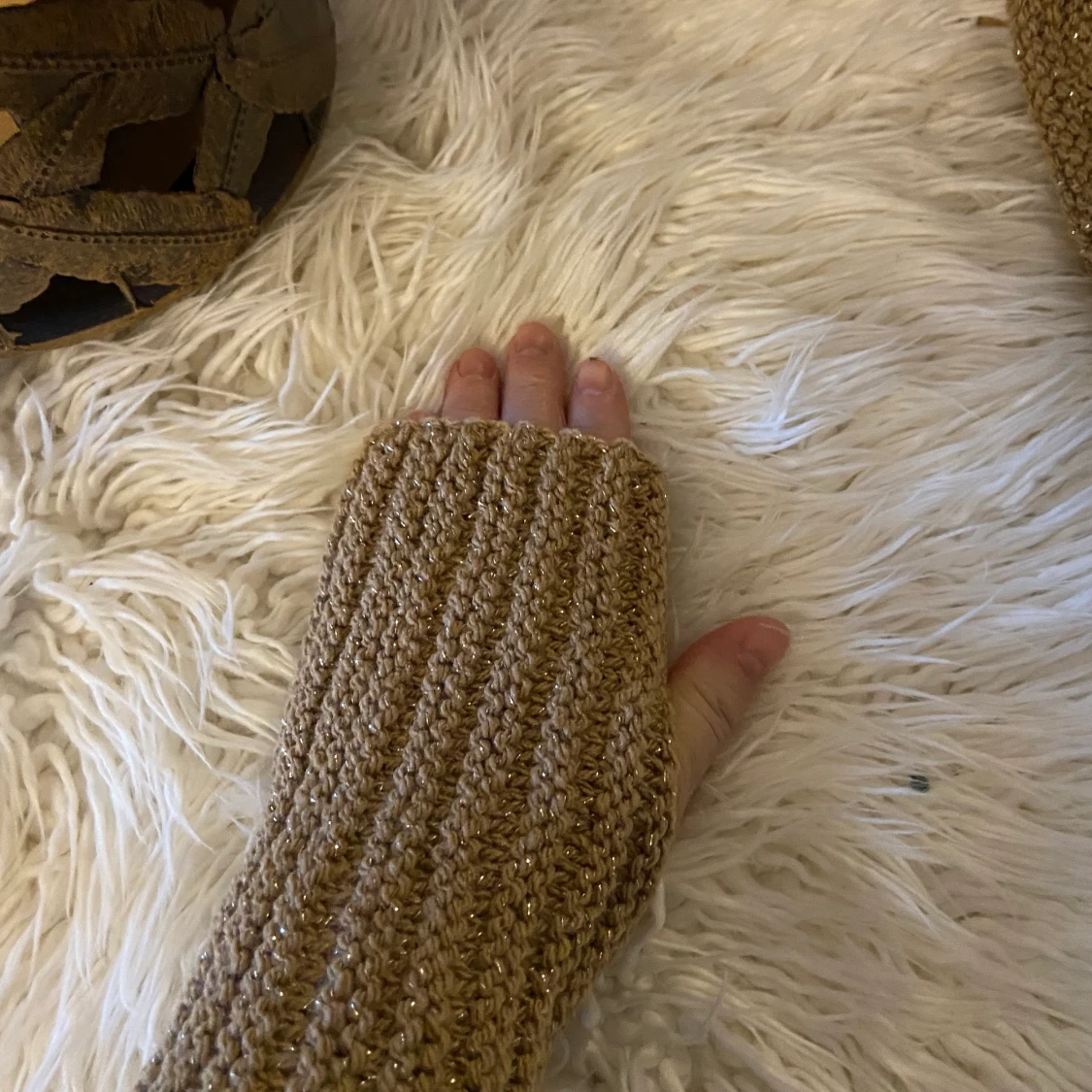 Handgjorda pulsvärmare torgvantar pannband  - 90