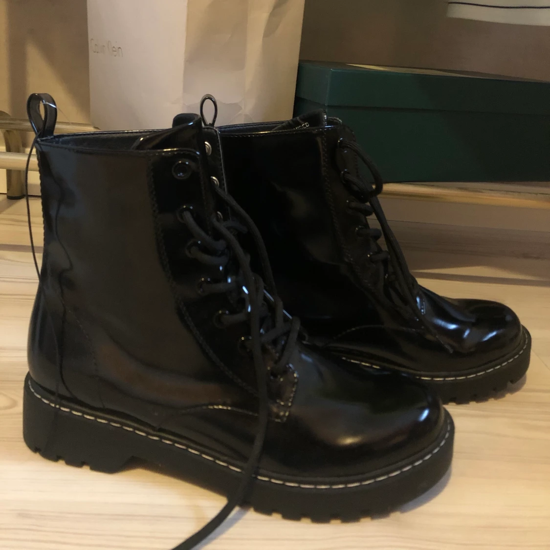 Svarta Combat Boots stl.39 - 91