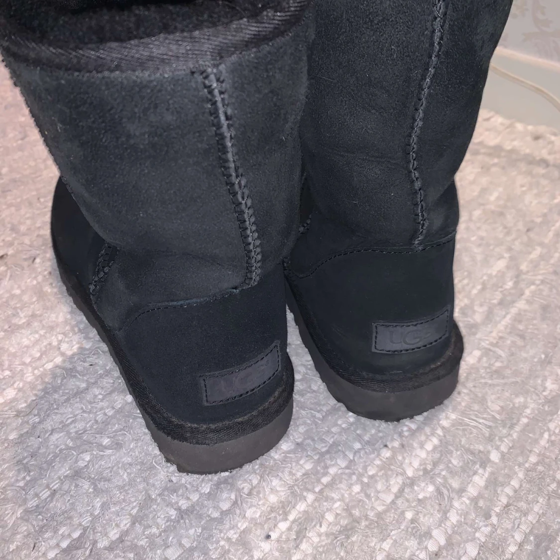 UGGS - 90