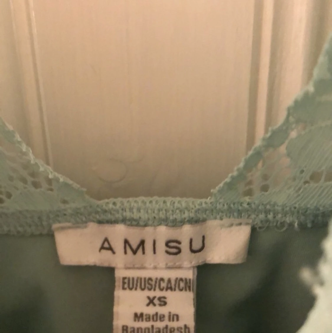 Fint turkos spets linne  - 90