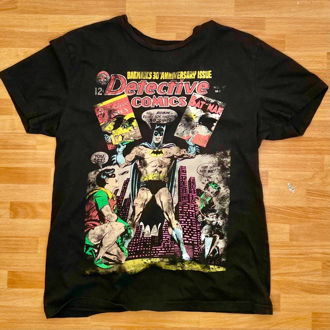 Batman DC Comic 30th Anniversary T-Shirt