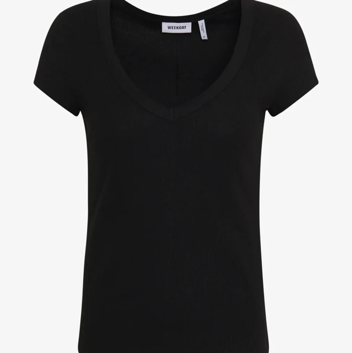 Svart ribbad v-neck t-shirt  - 91