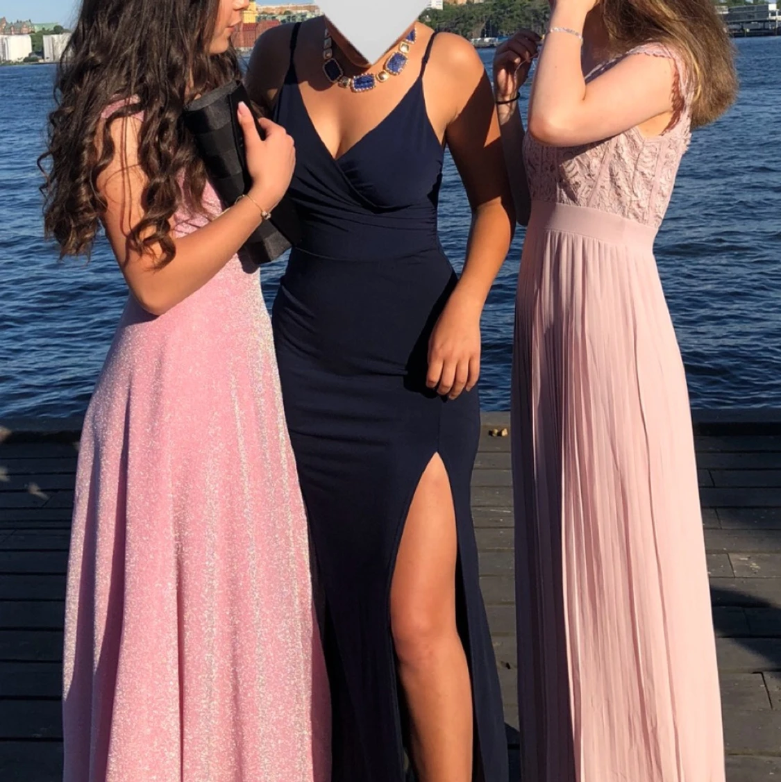 Mörk blå slit bal klänning - 90