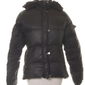 DUNJACKA - jacka från wolffwear, väldigt fint skick, storlek M men tyvärr för liten för mig, väldigt varm, bara att höra av er om ni vill ha fler bilder :)