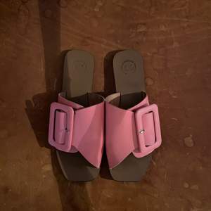 Sandaler från ATP Atelier, storlek 38. Väl använda men har mycket kvar att ge! 