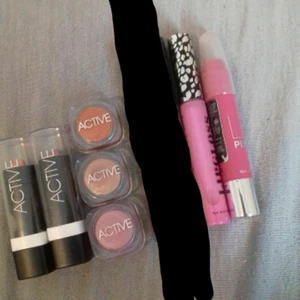 Läppprodukter H&M och Active från 15kr - active läppstift 25kr/st active liquid lipstick 15kr/st hm lip gloss 15kr hm läpp penna 20kr 100 kr för allt ist 115 kr frakt 11-22kr nyskick