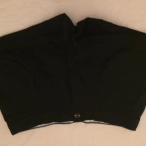  - Från HM 

frakt tillkommer 