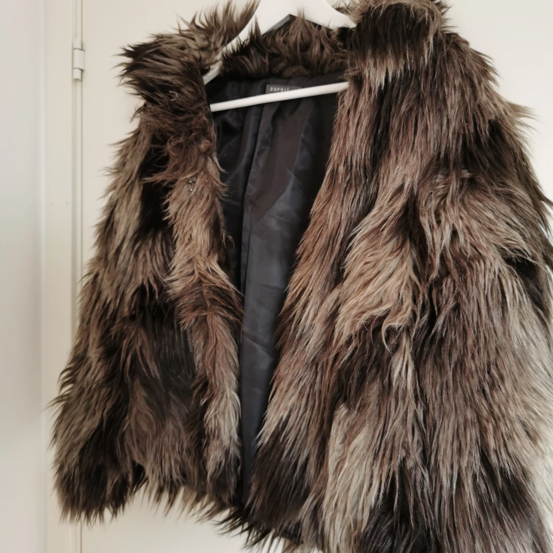 Fluffig jacka ESPRIT  - 90