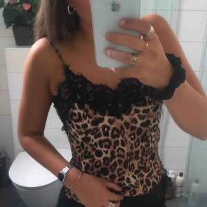  - Tröja från Zara, knappt använd! 100 kr