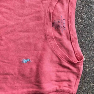  - 💙💙Skriv privat för mer info om plagget. Frakten är oftast 63kr med postkort skicka lätt men om det är mindre plagg=billigare. Är öppen för byte. Paketpris går att fixa!! Tveka inte att höra av er vid frågor!! 🥰🥰🥰