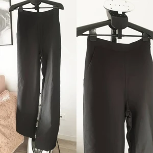  - Raka kostymbyxor ifrån Chiquelle Strl L sitter som M Oanvända  