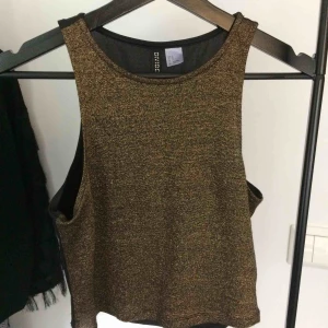  - Gulligt linne, köparen står för frakt!