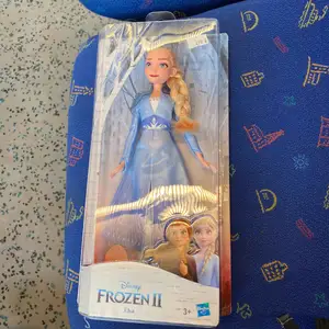 Elsa docka