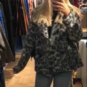  - Jättefin ulljacka från Part Two. Köptes på Åhléns City för drygt ett år sedan för 3000 kr.