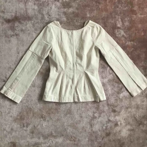  - Jacka / tröja i denim 