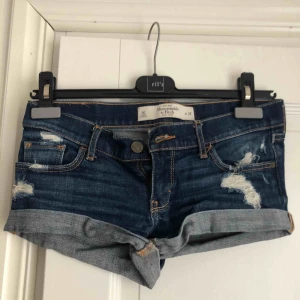  - Ett par snygga shorts